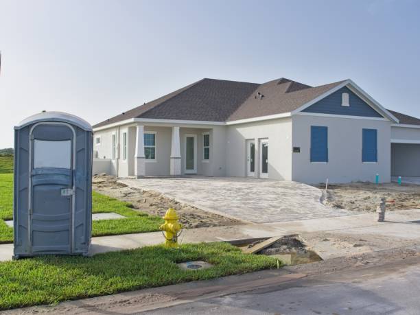 Best Portable restroom trailer rental  in Peru, IL