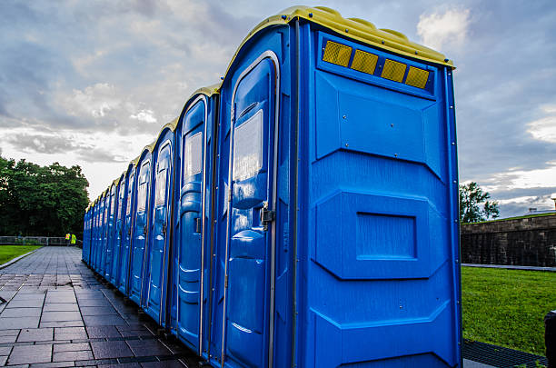 Best Portable bathroom rental  in Peru, IL